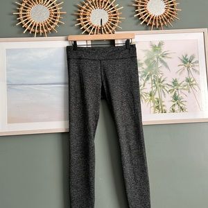 UA Heathered Leggings